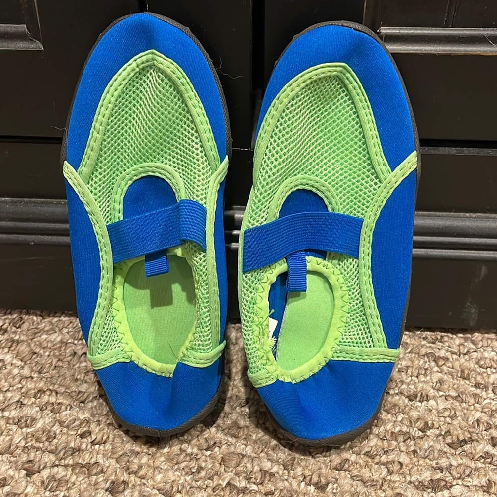 Boys slip on water shoes